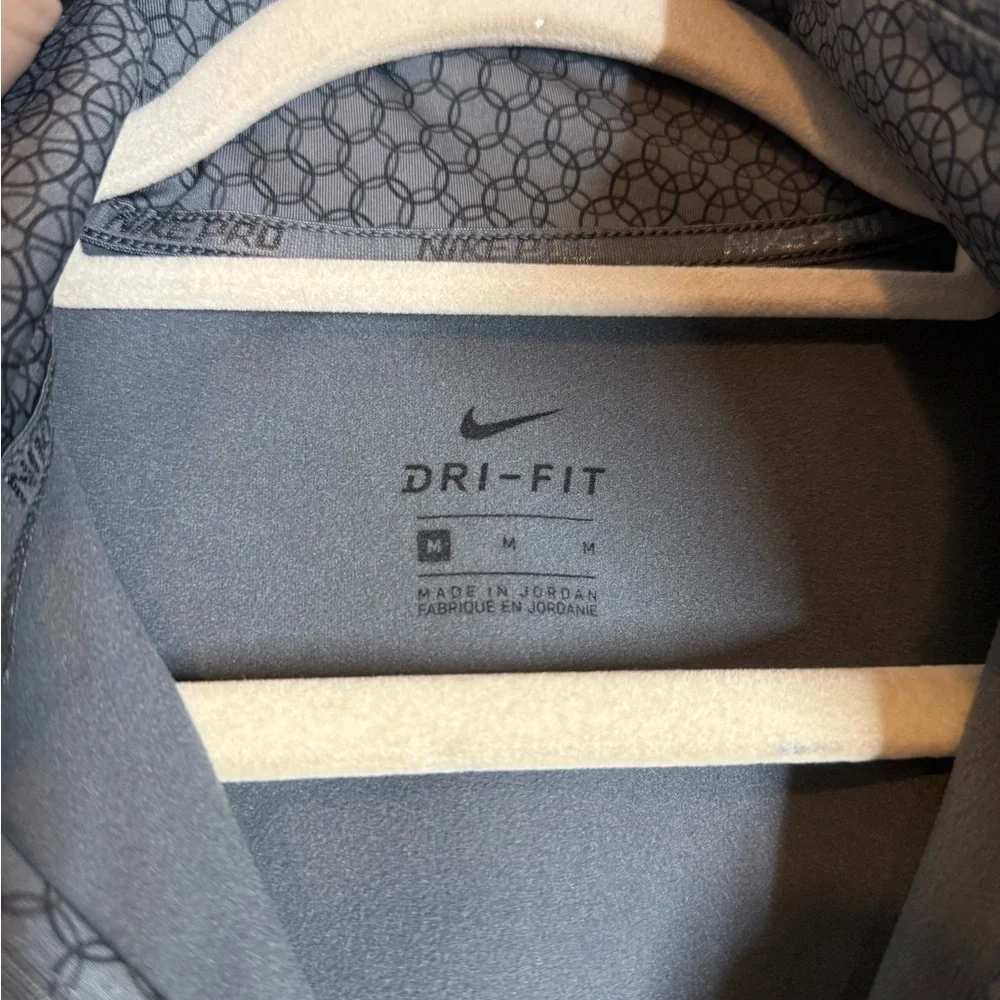Nike Pro Dri-FIT Quarter-Zip Jacket - Women's - Grey Circles Hyperwarm style